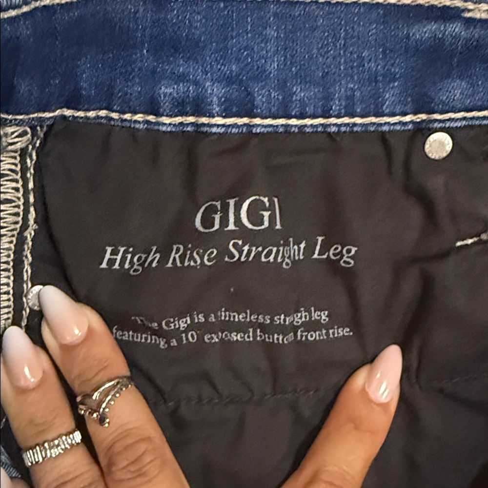 Black Orchid High Rise Blue Jeans - Picture 10 of 13